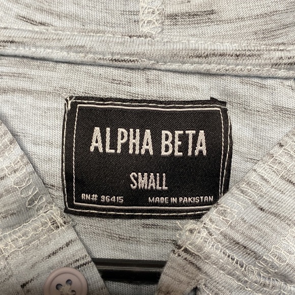 Lightweight shirt/hoodie - Picture 3 of 3